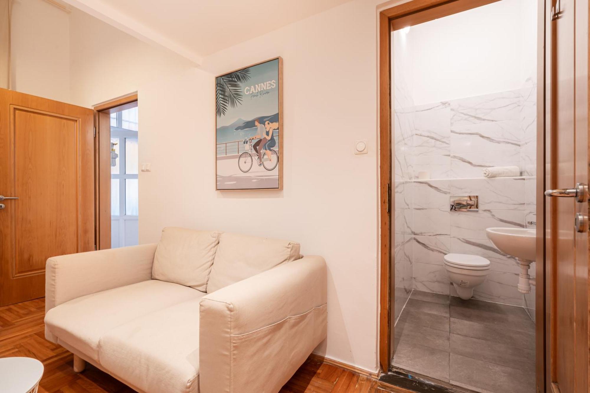 H9- Boutique Apartments, Best Location, By Bqa Budapest Esterno foto